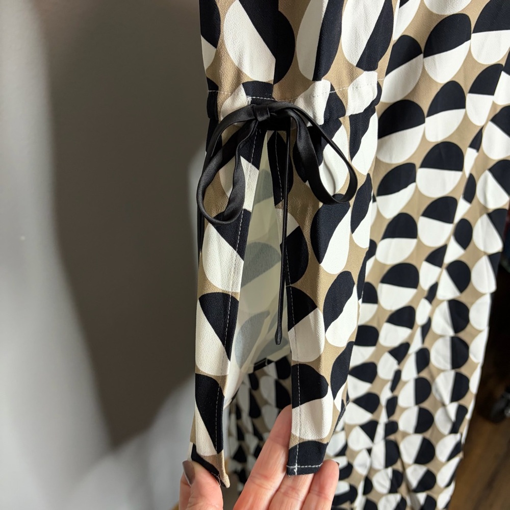 Lafayette 148 NY Dress Size P (6/8) Geometric Pattern Circle 3/4 Sleeve Pockets - Picture 3 of 6